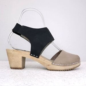MOHEDA Victoria Peep-Toe Clogs